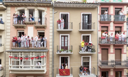 apartments with community events - apartments with community events