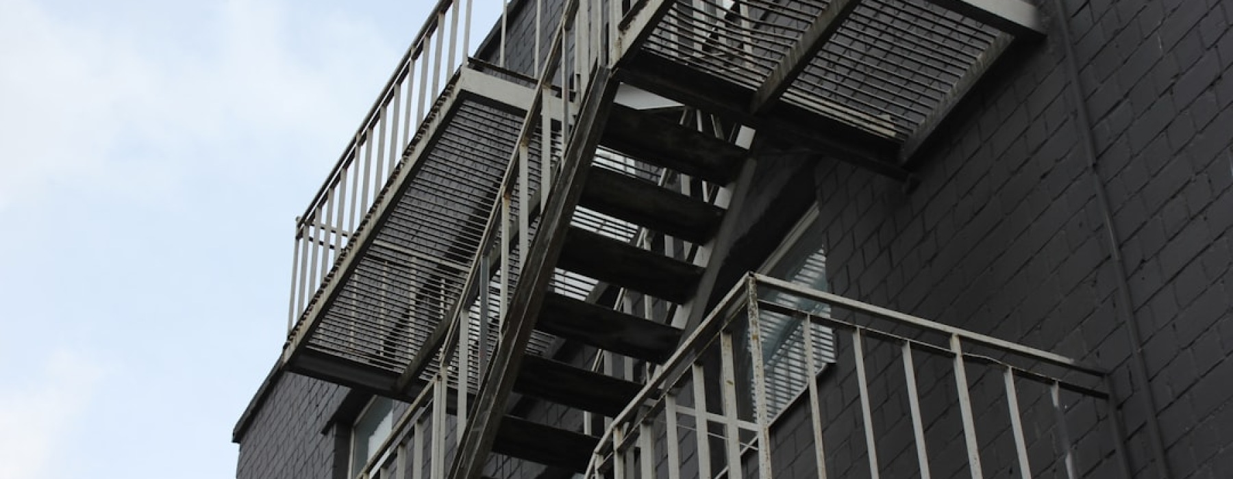 industrial style loft apartments - industrial style loft apartments