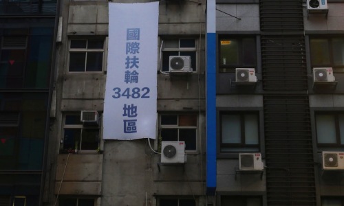 modern apartment complex signs - modern apartment complex signs
