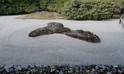 zen garden floor plan with raked gravel and stones